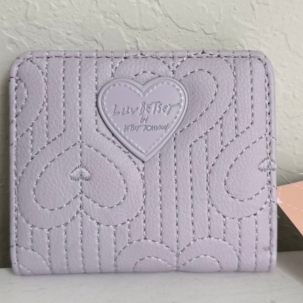 Final Price!!
Betsey Johnson Purple LBMONEY Wallet